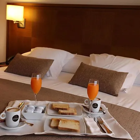 酒店 Thalasso Cantabrico Sirenas 4 Superior