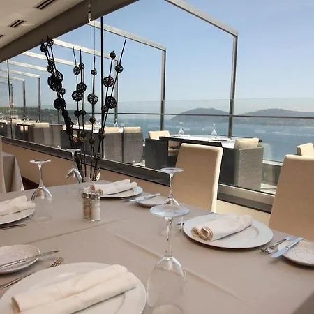酒店 Thalasso Cantabrico Sirenas 4 Superior 4*