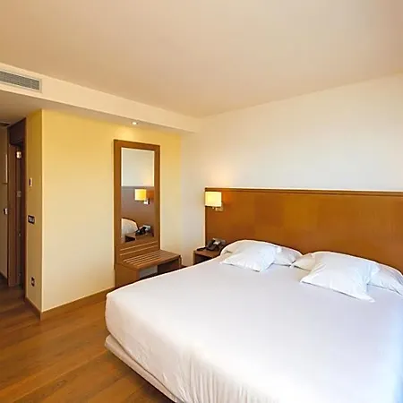 酒店 Thalasso Cantabrico Sirenas 4 Superior 比韦罗