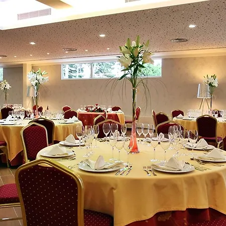 酒店 Thalasso Cantabrico Sirenas 4 Superior