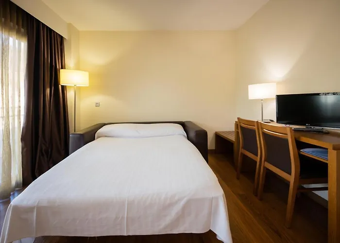 酒店 Thalasso Cantabrico Sirenas 4 Superior