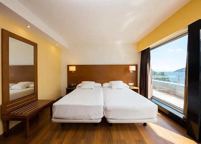 酒店 Thalasso Cantabrico Sirenas 4 Superior 4*