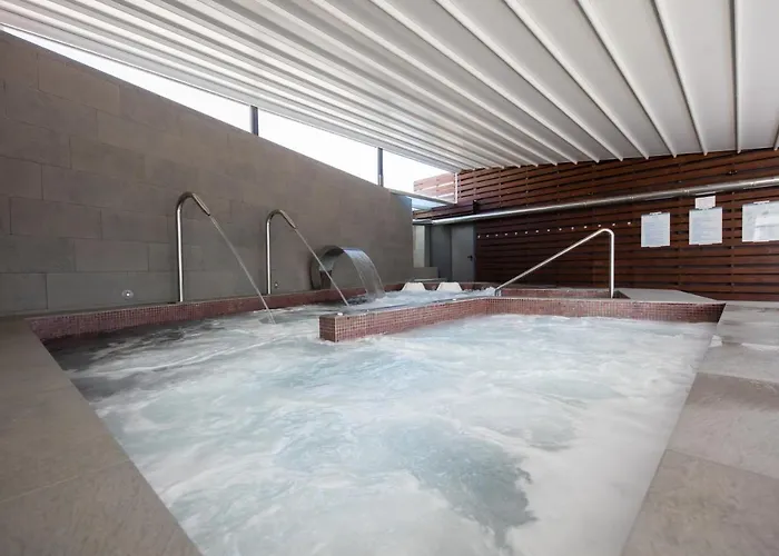 Thalasso Cantabrico Sirenas 4 Superior 酒店 4*