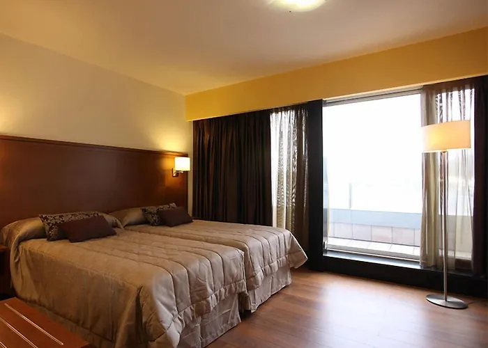 Thalasso Cantabrico Sirenas 4 Superior 酒店