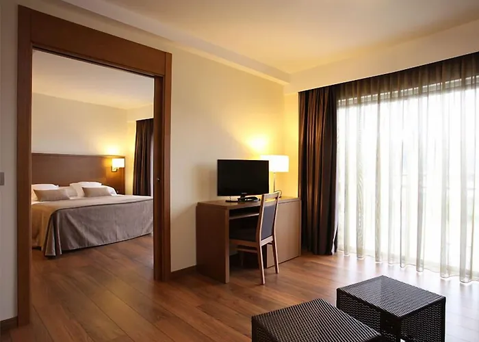 Thalasso Cantabrico Sirenas 4 Superior 4* 比韦罗