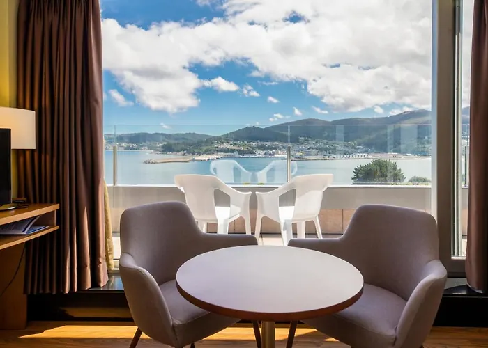 酒店 Thalasso Cantabrico Sirenas 4 Superior 4*