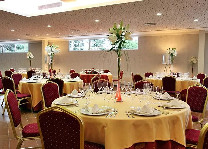 酒店 Thalasso Cantabrico Sirenas 4 Superior